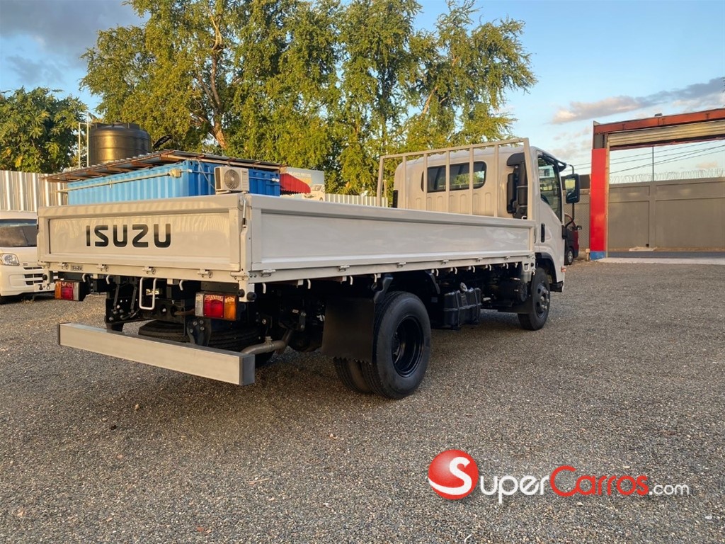 2022 Isuzu Camion Cama Larga — foto 6 / 12