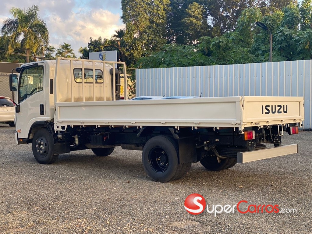 2022 Isuzu Camion Cama Larga — foto 12 / 12