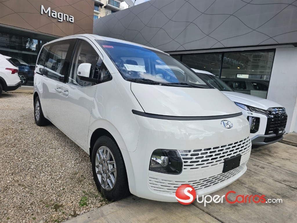 2024 Hyundai Staria — foto 8 / 12