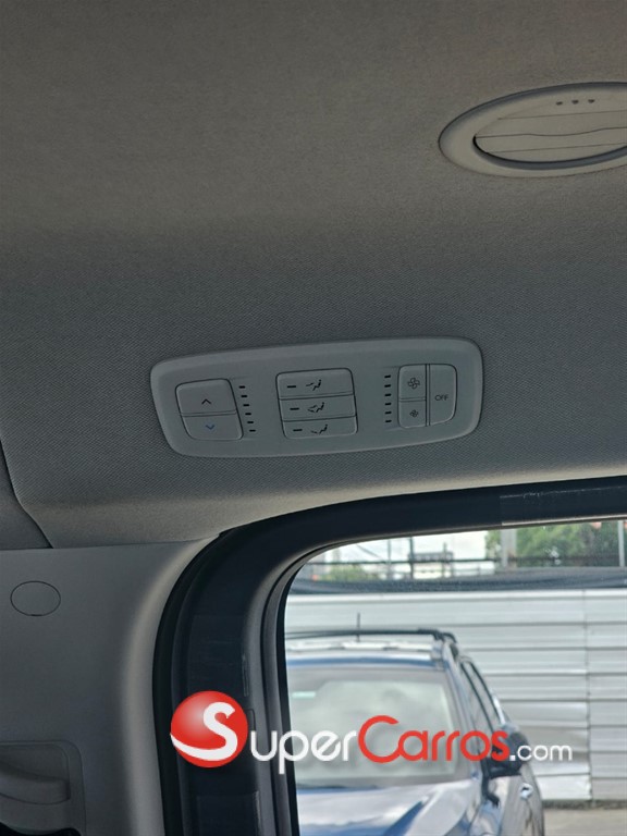 2024 Hyundai Staria — foto 9 / 12