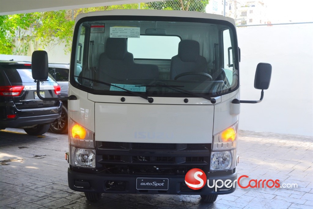 2027 Isuzu QMR 12 Pies — foto 2 / 8