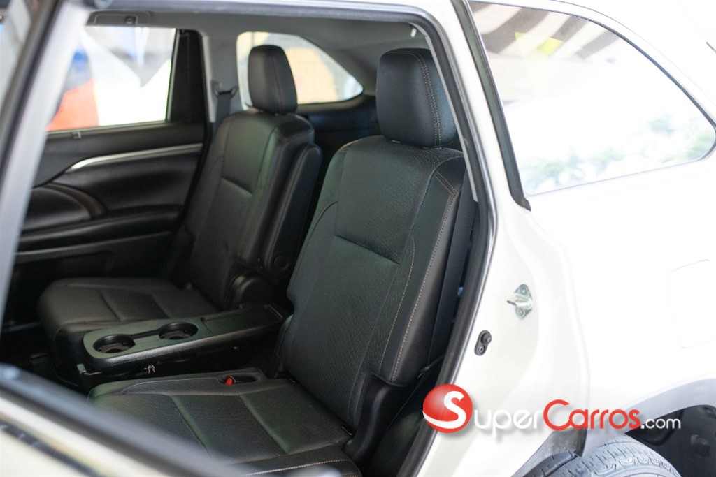 2018 Toyota Highlander Limited — foto 10 / 12