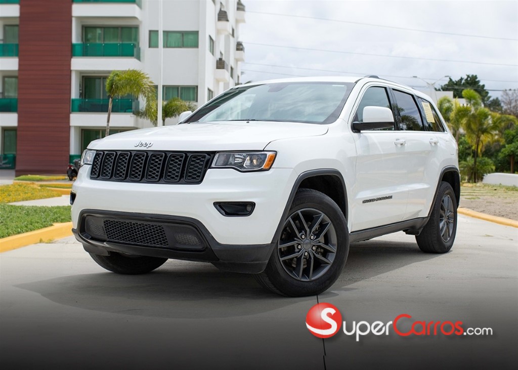 2017 Jeep Grand Cherokee Laredo