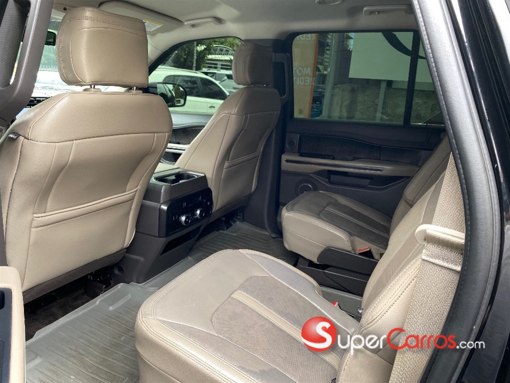 2018 Ford Expedition Limited — foto 8 / 10