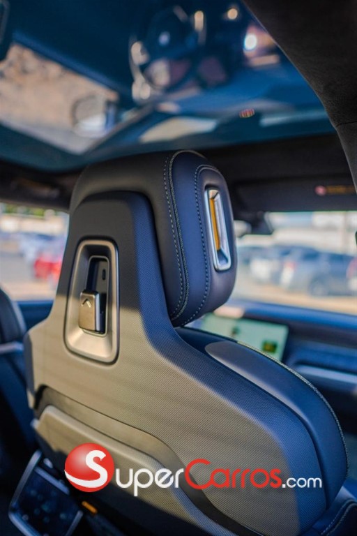 2023 Rivian R1T — foto 7 / 11