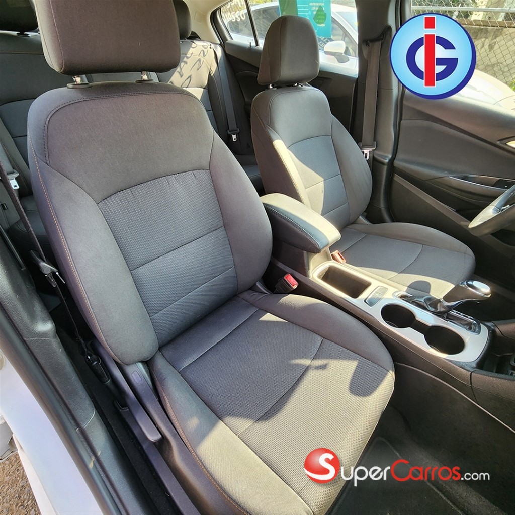2018 Chevrolet Cruze LS — foto 3 / 5
