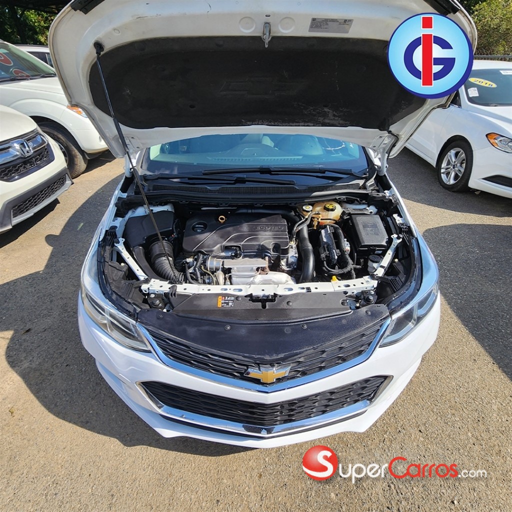 2018 Chevrolet Cruze LS — foto 4 / 5