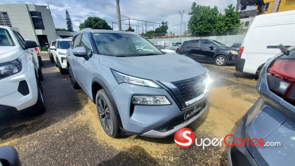 2023 Nissan X-Trail Advance — foto 2 / 7