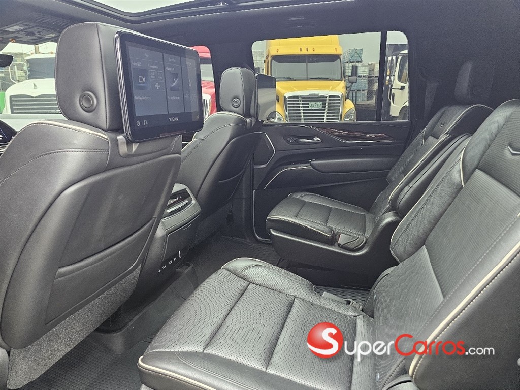 2021 Cadillac Escalade Premium Luxury — foto 8 / 10