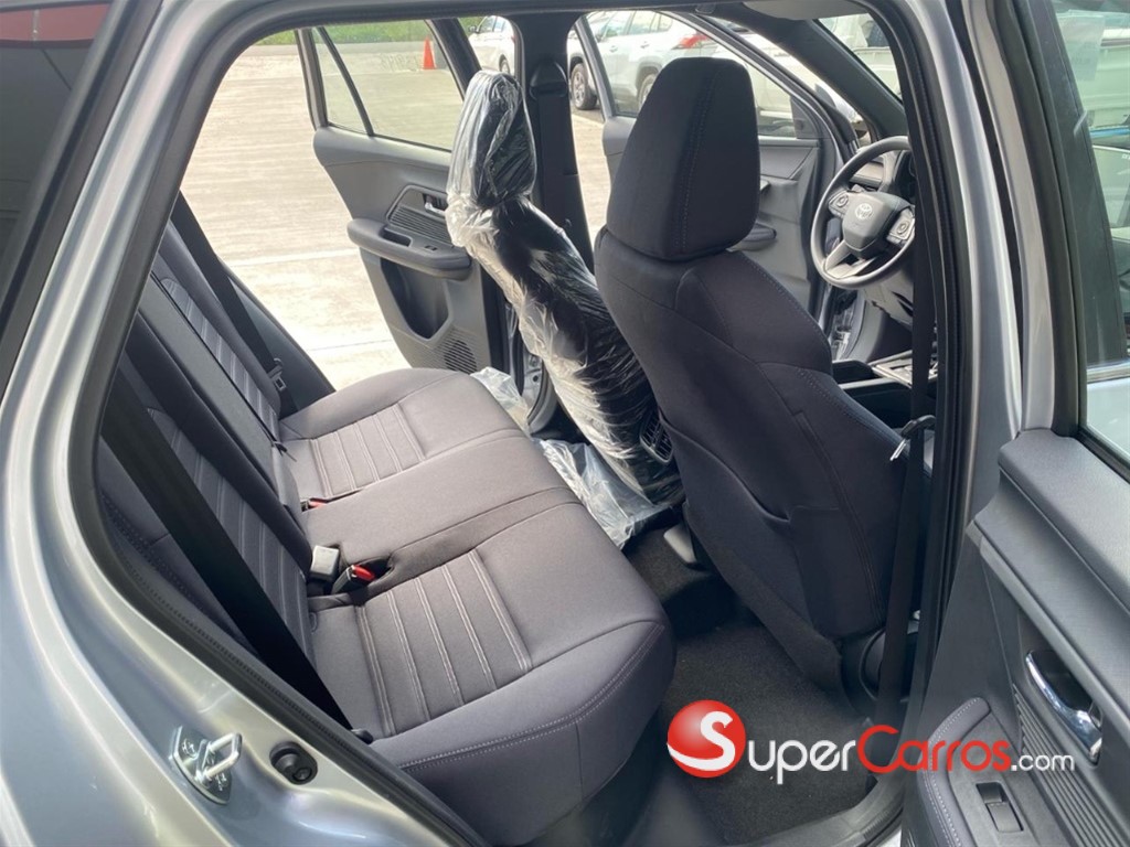 2026 Toyota Yaris Cross Full Híbrido — foto 7 / 7