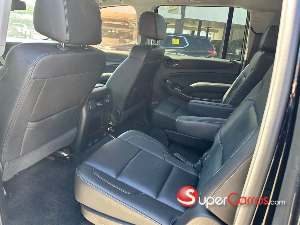 2018 Chevrolet Suburban LT — foto 4 / 7
