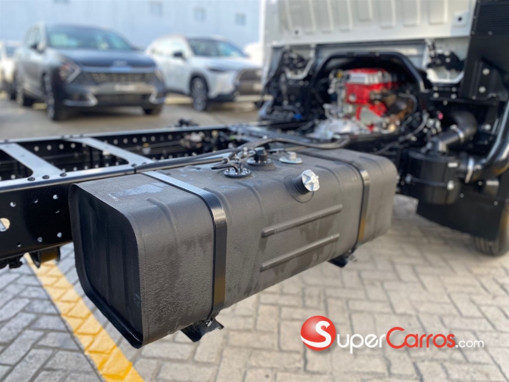 2024 Hino 300 — foto 3 / 12