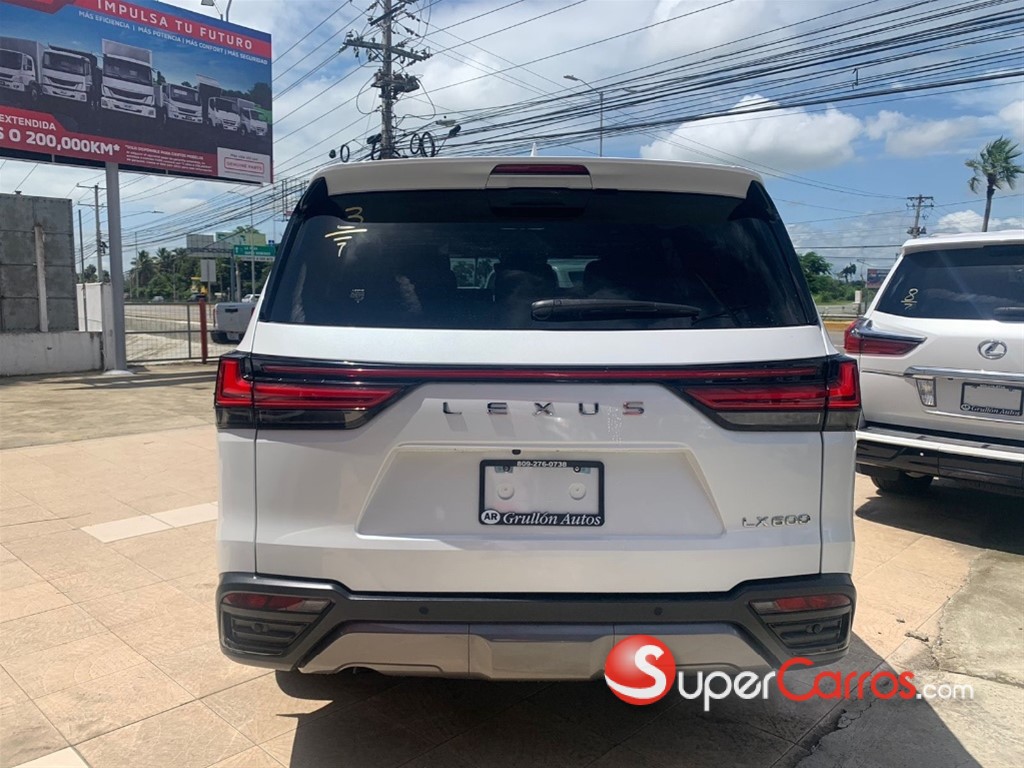 2023 Lexus LX 600 — foto 8 / 11