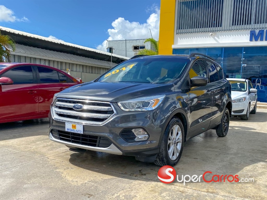 2017 Ford Escape SE — foto 2 / 11