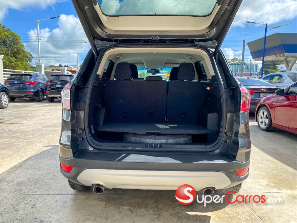 2017 Ford Escape SE — foto 10 / 11