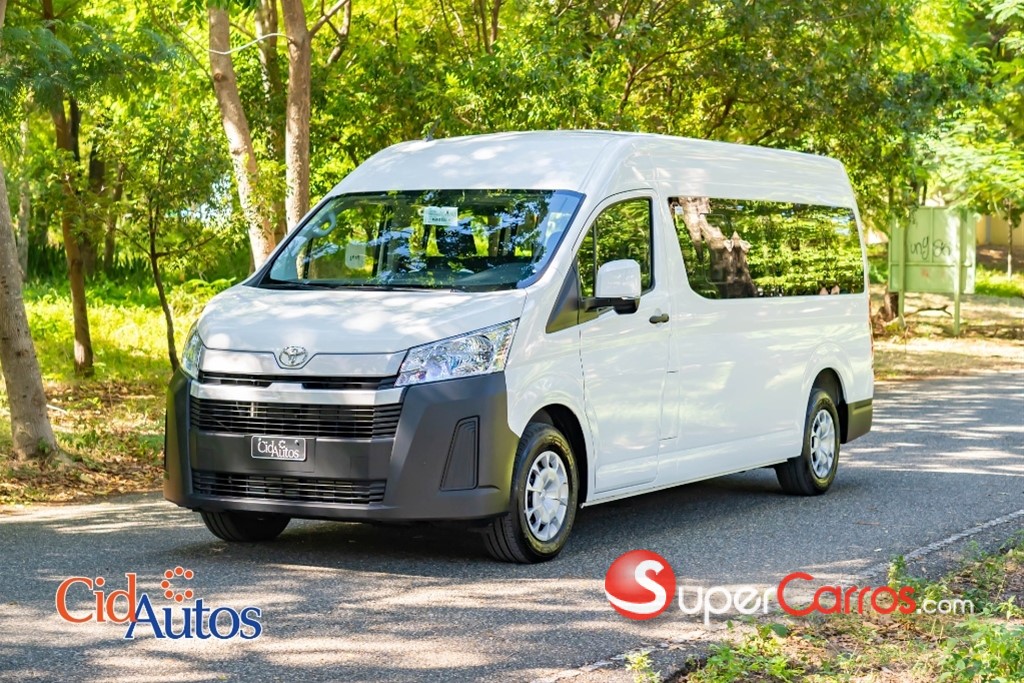 2026 Toyota Hiace — foto 2 / 10