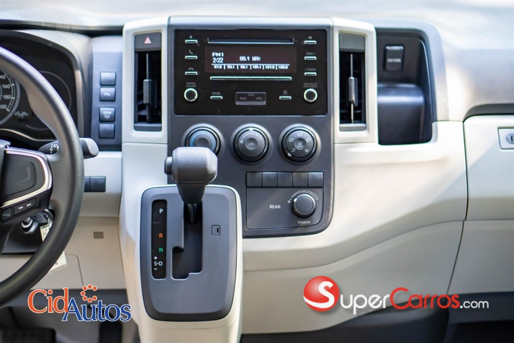 2026 Toyota Hiace — foto 6 / 10