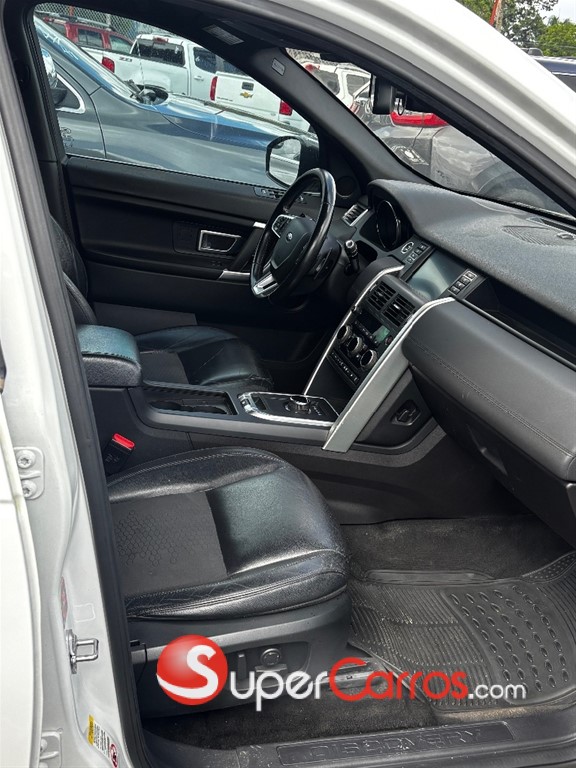 2017 Land Rover Discovery Sport HSE — foto 11 / 12