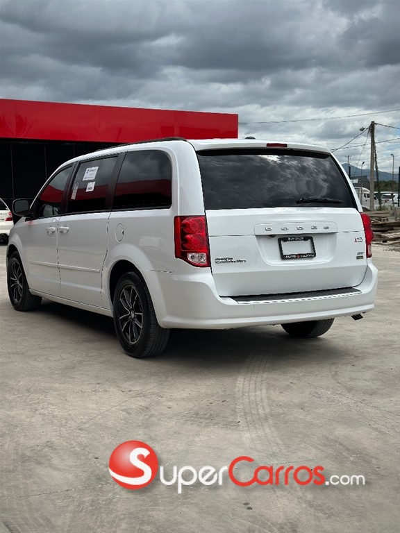 2017 Dodge Caravan GT — foto 3 / 12