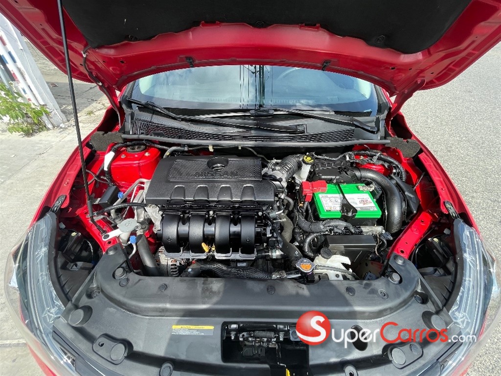 2018 Nissan Sentra SR — foto 7 / 9
