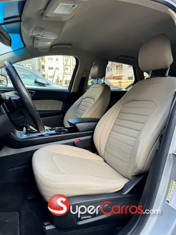 2016 Ford EDGE SEL — foto 6 / 12