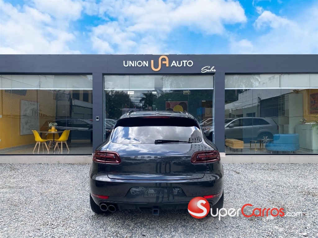 2018 Porsche Macan GTS — foto 4 / 10