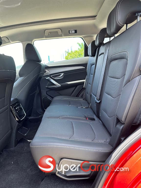 2027 Jetour X70 PLUS — foto 11 / 12
