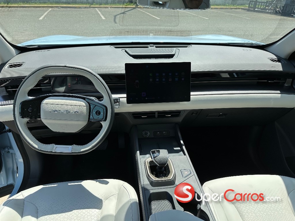 2027 Jetour Dashing — foto 10 / 12