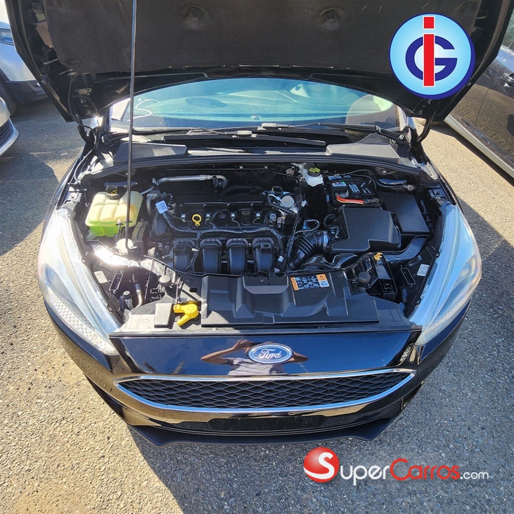 2018 Ford Focus SE — foto 7 / 10