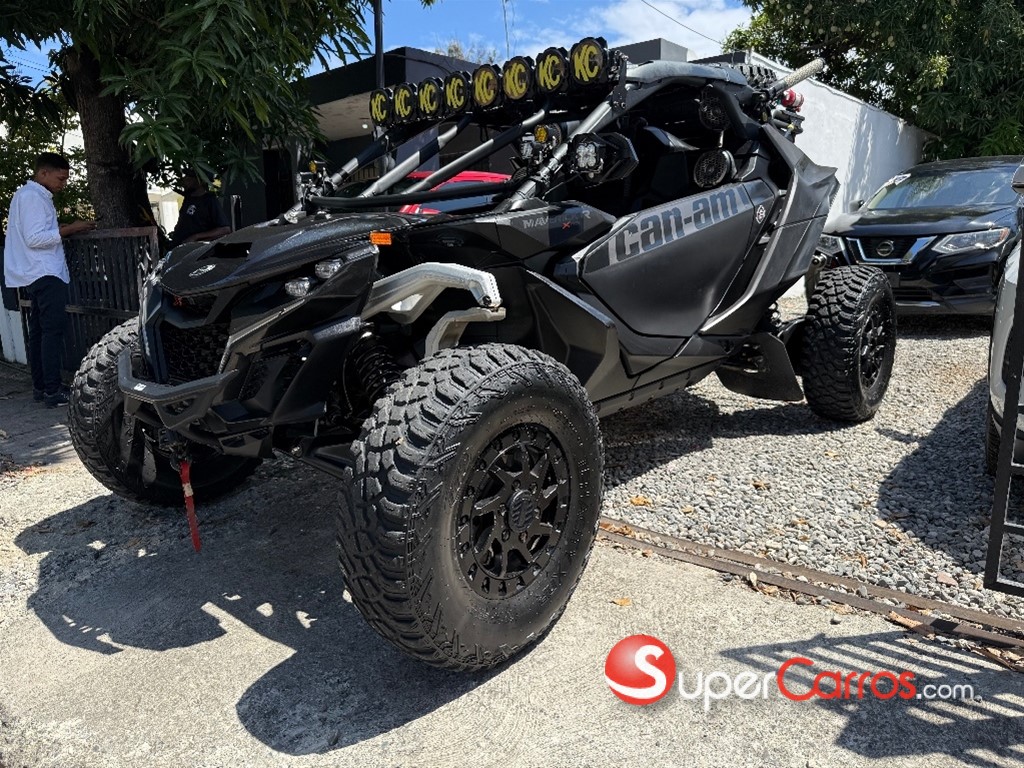 2024 Can Am Maverick R X RS SMART-SHOX — foto 10 / 11