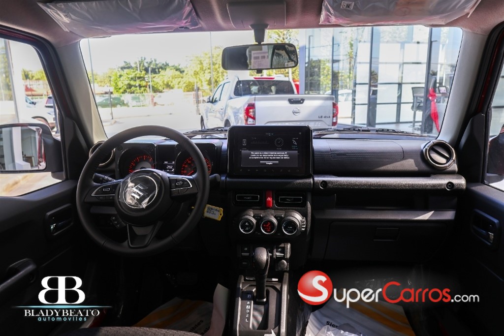 2027 Suzuki Jimny GLX — foto 6 / 11