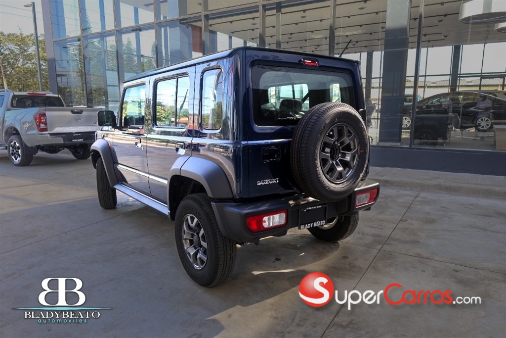 2026 Suzuki Jimny GLX — foto 9 / 12