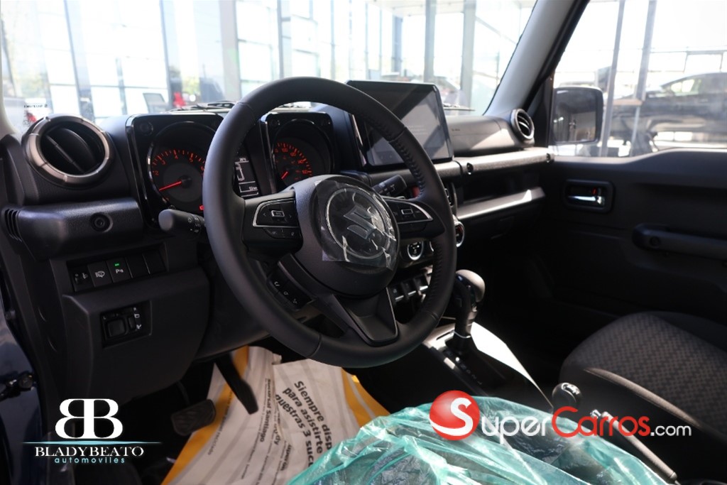 2026 Suzuki Jimny GLX — foto 10 / 12