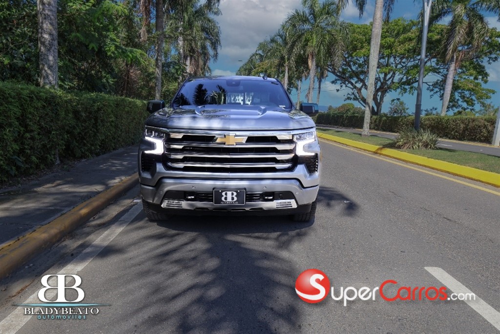 2026 Chevrolet Silverado High Country Duramax — foto 7 / 12