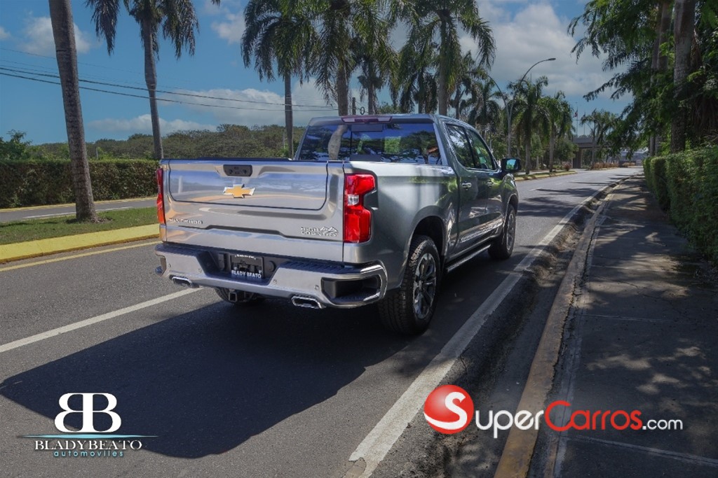 2026 Chevrolet Silverado High Country Duramax — foto 12 / 12