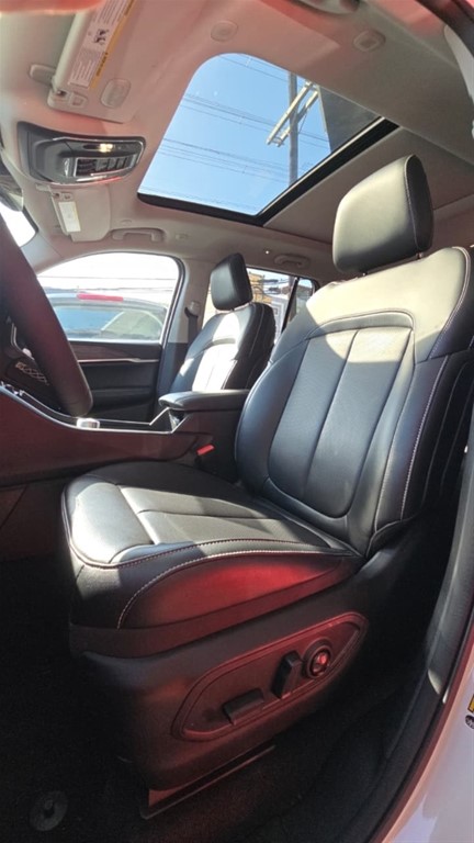 2023 Jeep Grand Cherokee Limited 4x4 — foto 10 / 12
