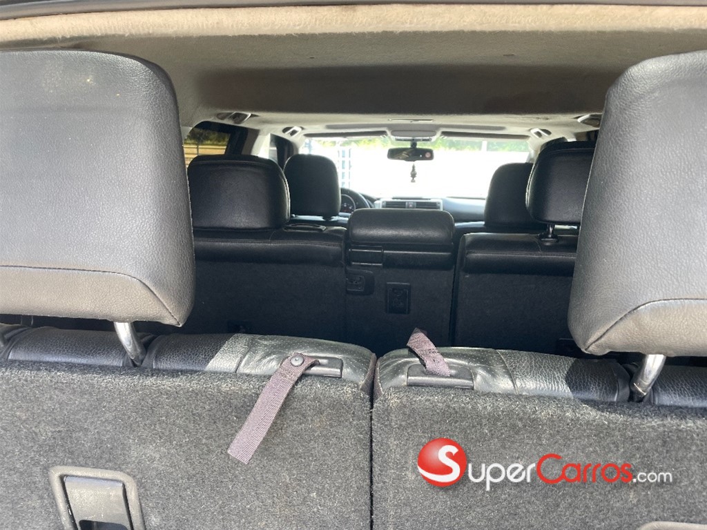 2011 Toyota 4 Runner Limited — foto 8 / 12
