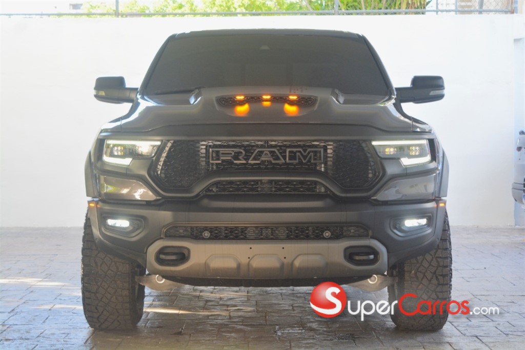 2026 Ram 1500 TRX — foto 2 / 12