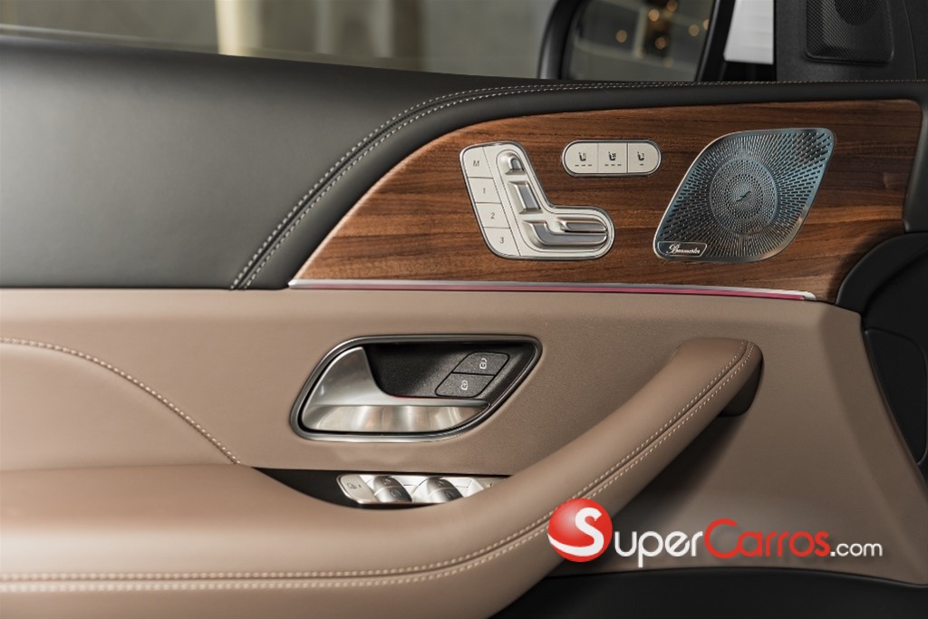 2026 Mercedes-Benz Clase GLS 600 Maybach — foto 10 / 12