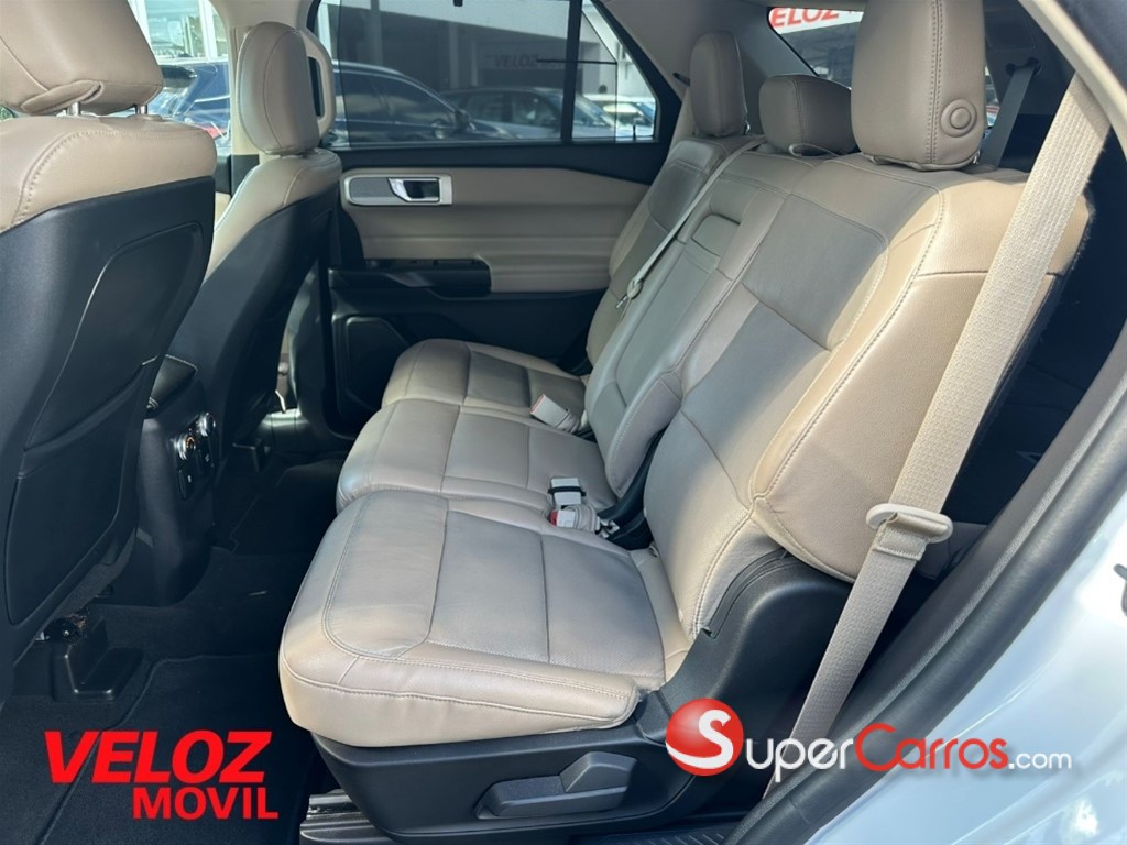 2020 Ford Explorer Limited — foto 6 / 8