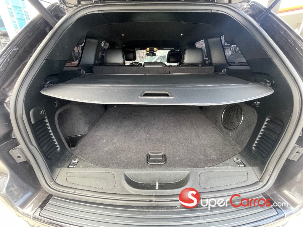2018 Jeep Grand Cherokee Laredo 4x4 — foto 7 / 12