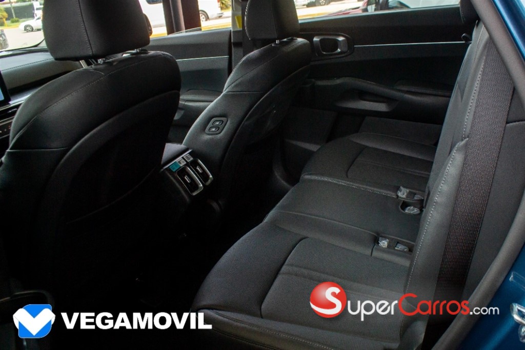 2027 Kia Sorento MQ4 Luxury — foto 7 / 12