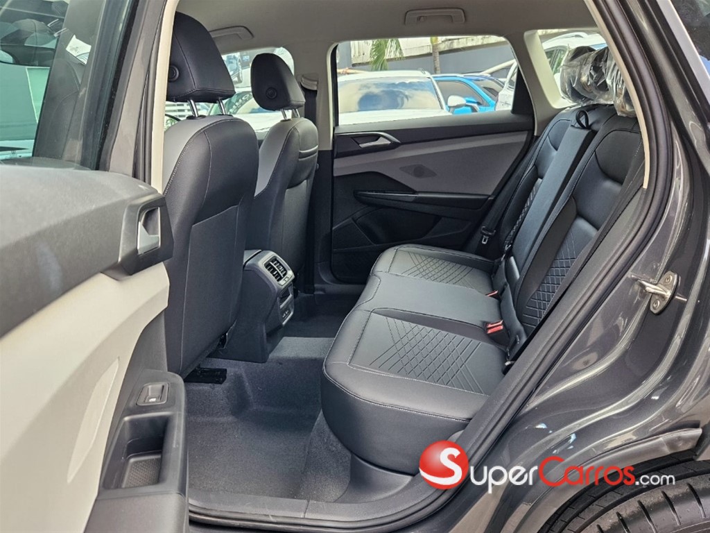 2025 Volkswagen Taos Comfortline — foto 8 / 12