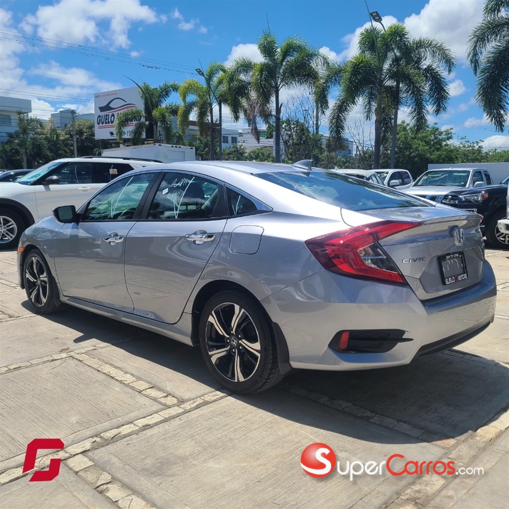 2018 Honda Civic Touring — foto 5 / 11