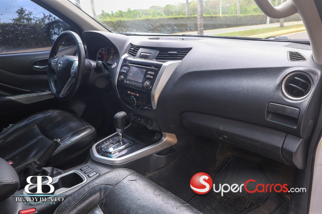 2018 Nissan Frontier LE — foto 4 / 10
