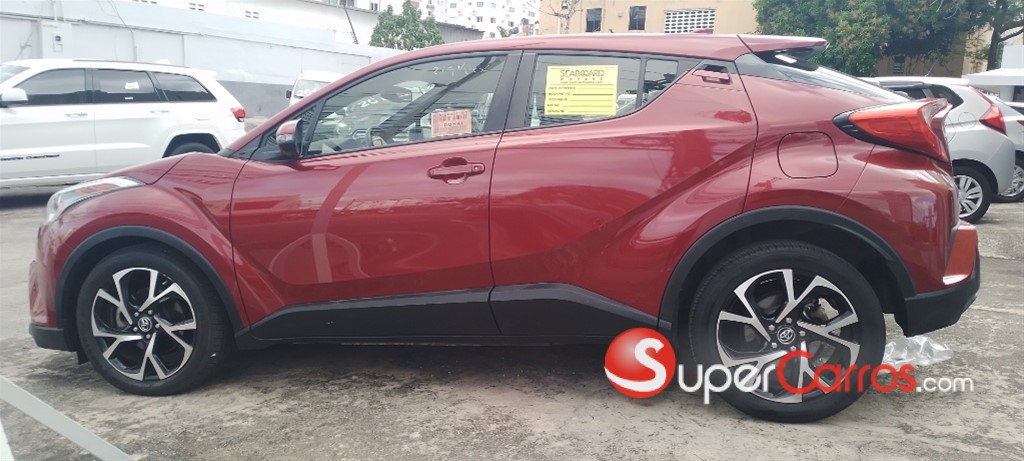 2018 Toyota C-HR XLE — foto 12 / 12