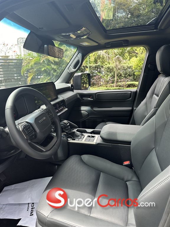 2025 Toyota Land Cruiser Prado All Rounder — foto 4 / 5