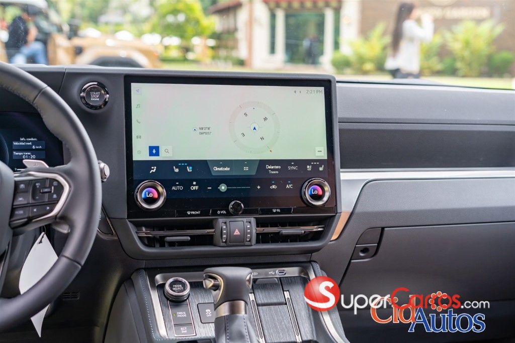2026 Lexus GX 550 Luxury — foto 6 / 12