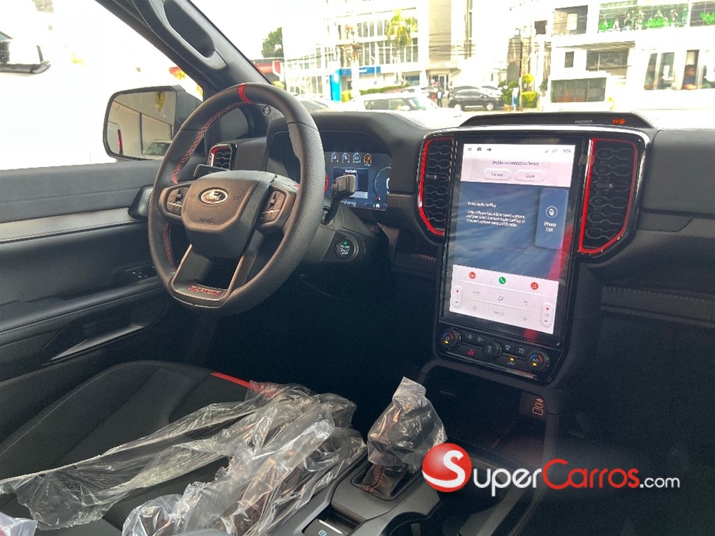 2025 Ford Ranger Raptor — foto 11 / 12