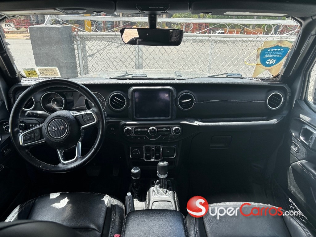 2018 Jeep Wrangler Sahara — foto 8 / 11